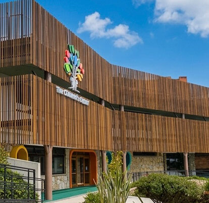 Los Cerros School